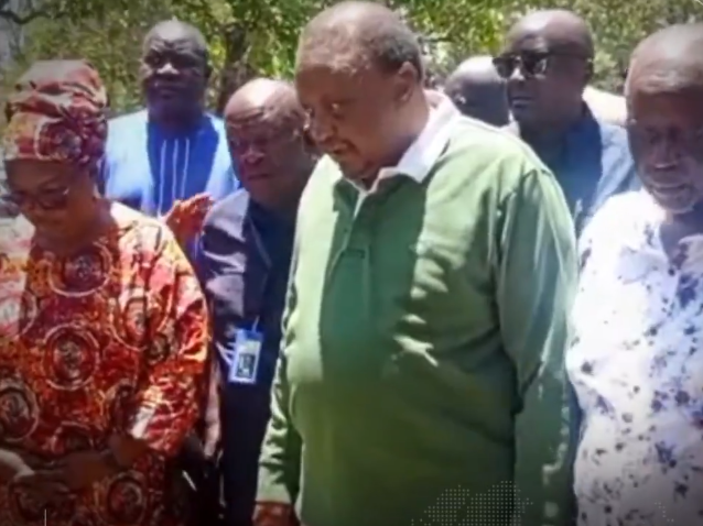 uhuru kenyatta bat railas hom